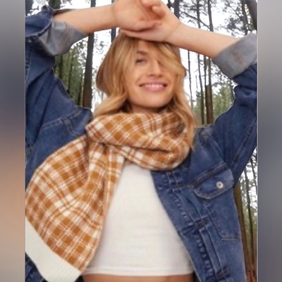 Timberland Accessories - Timberland Brown Plaid Knit Scarf NEW NWT